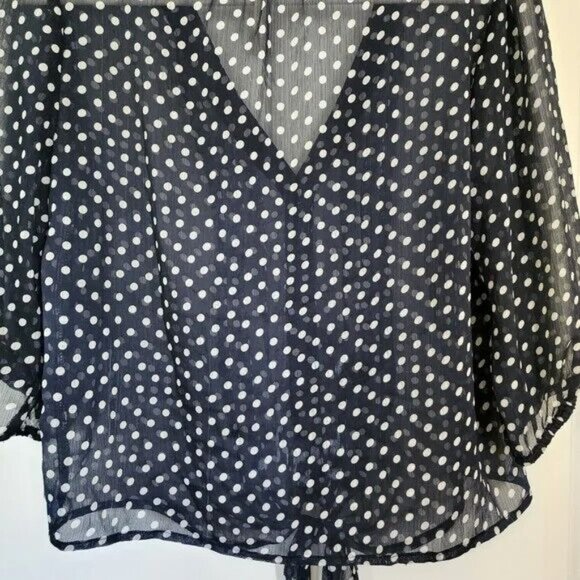 Eyeshadow Junior's Polka Dot Sheer V-Neck Half Sleeve Button-Down Blouse Medium - Picture 6 of 10